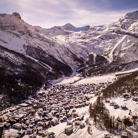 Dominic B1 03 * Saas Fee
